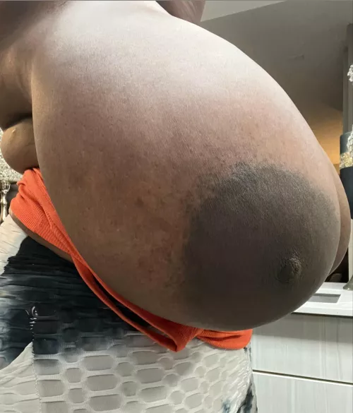 Heavy by RumpObsession