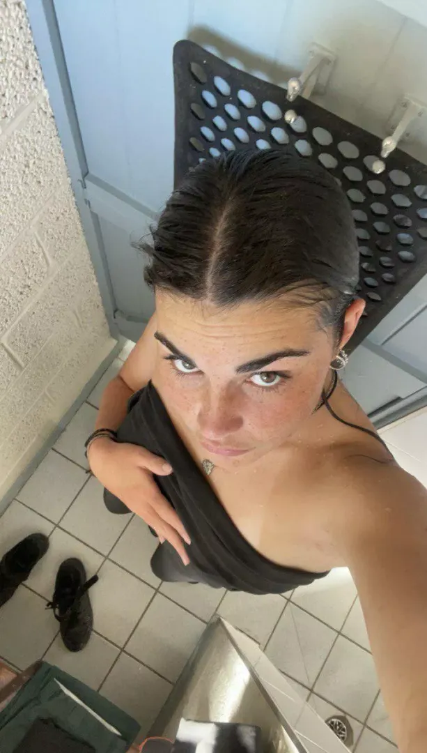 I want to be a cumfilled slut by IamXexy