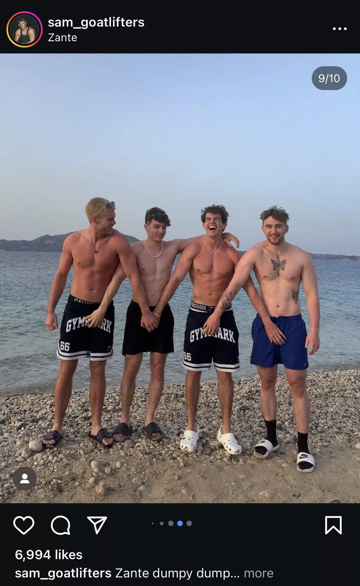 Just gym bros helping each other cover up (Not OC) posted by nerdyboycock