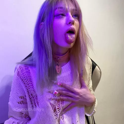 pining for semen by SuccubusNya