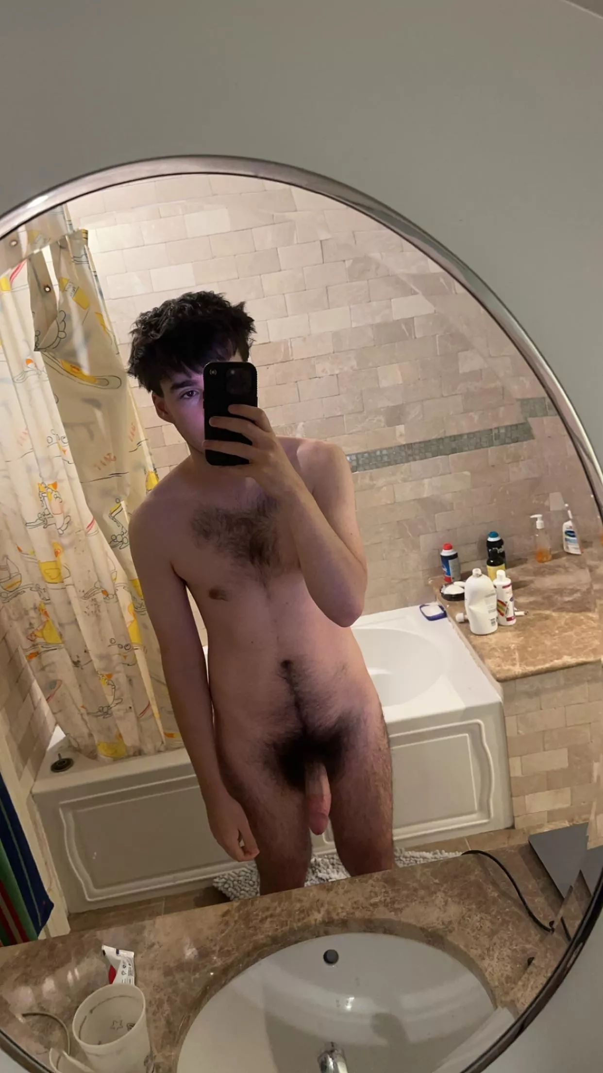 Who the fuck actually shaves anymore posted by Sad-Hurry-4465