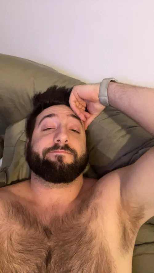 [25M] need a cuddle buddy and a dick in my face by MiketheKaiser