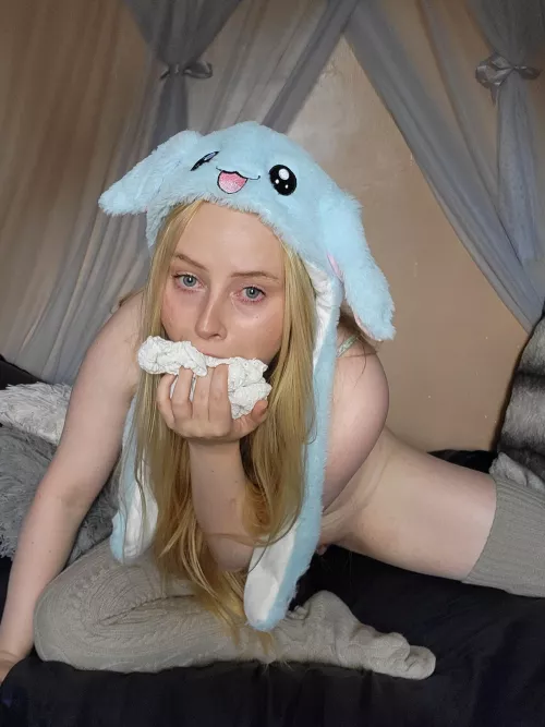 4'10 naughty blonde filling my mouth with dirty panties  by EmilyAngelUK