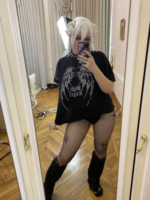 Always loved fishnets and always loved dressing up in cosplay by eva_curls_