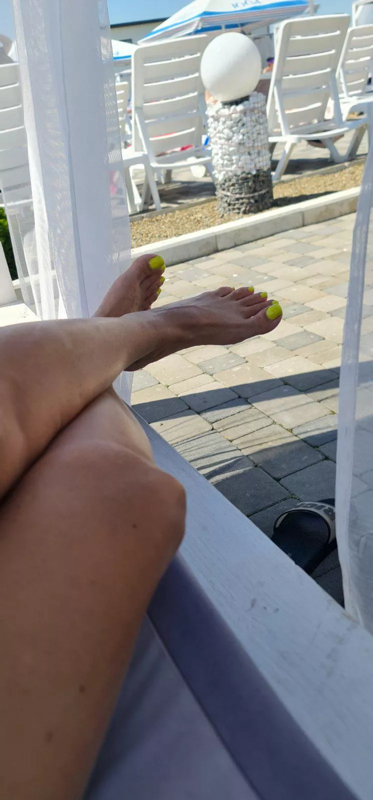 Do you like my long toes(f41) posted by catsweethot