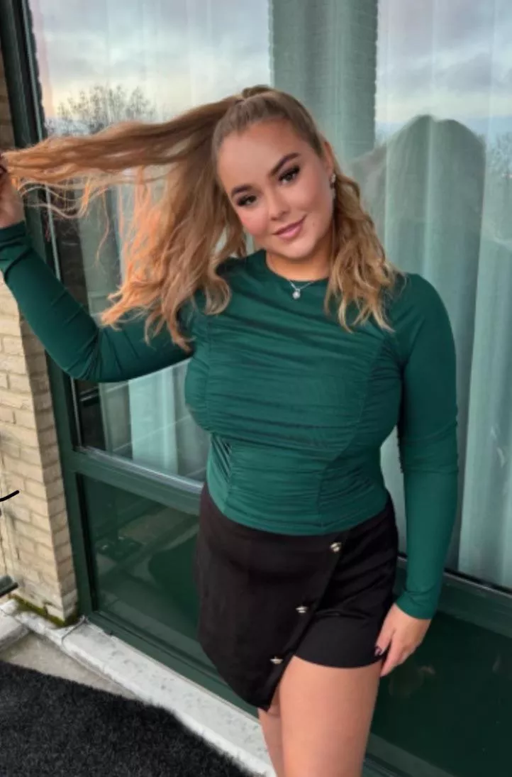 Green top posted by fonzo_d