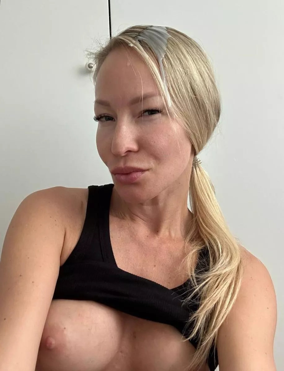 I let all my friends cum on me for fun posted by _LUNA_angel