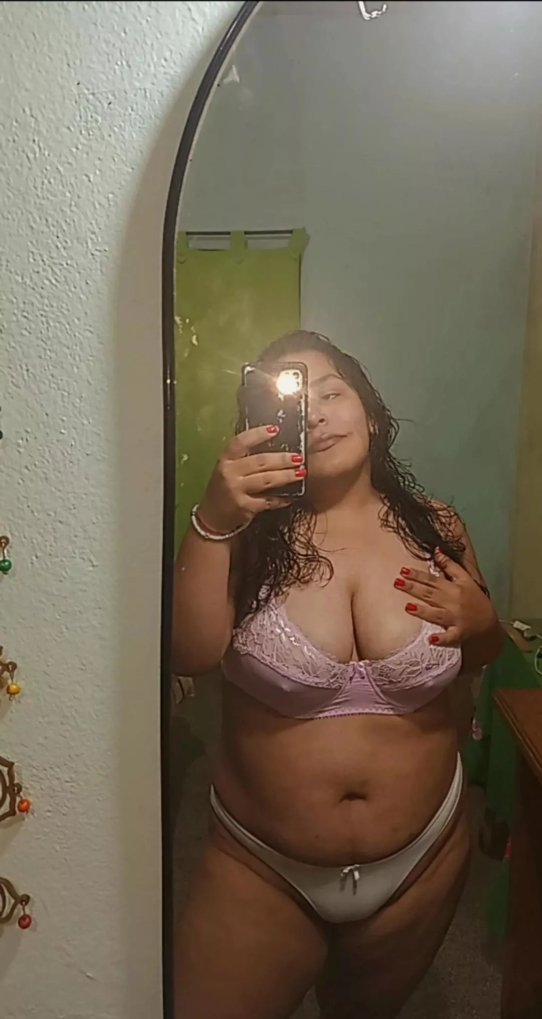 I like red nails 💋 posted by Aepril_