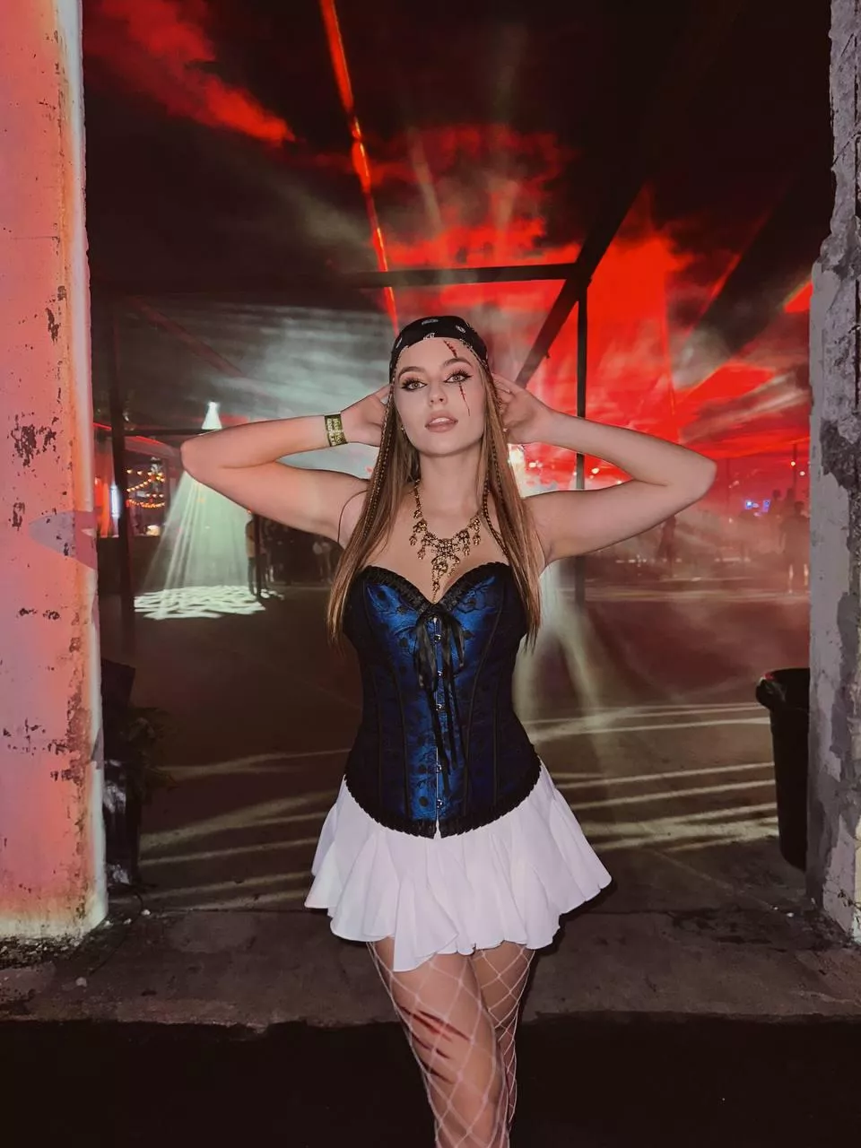 i was tipsy in this pic after just one drink haha posted by hbernier