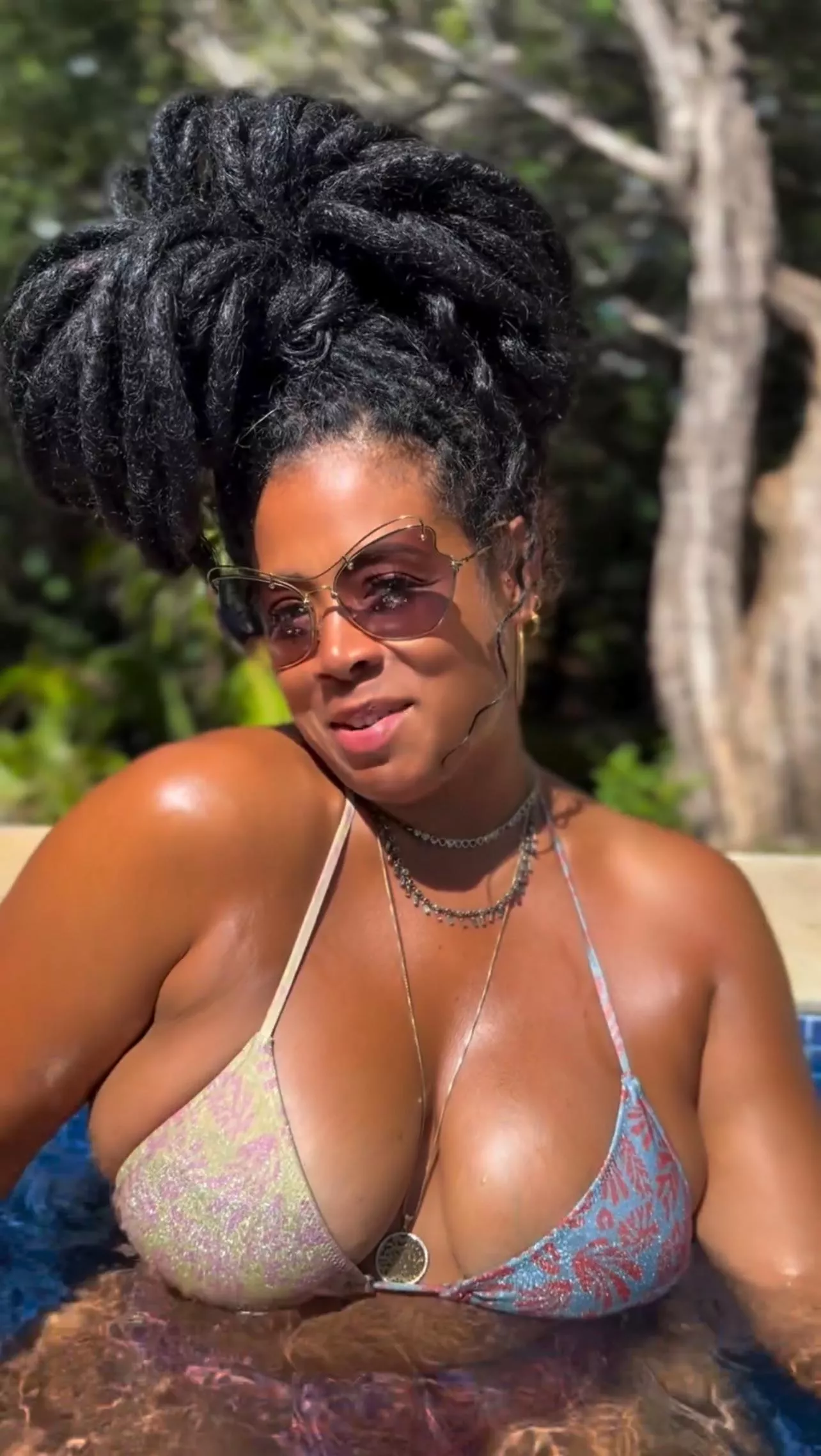 Kelis posted by big_g_67