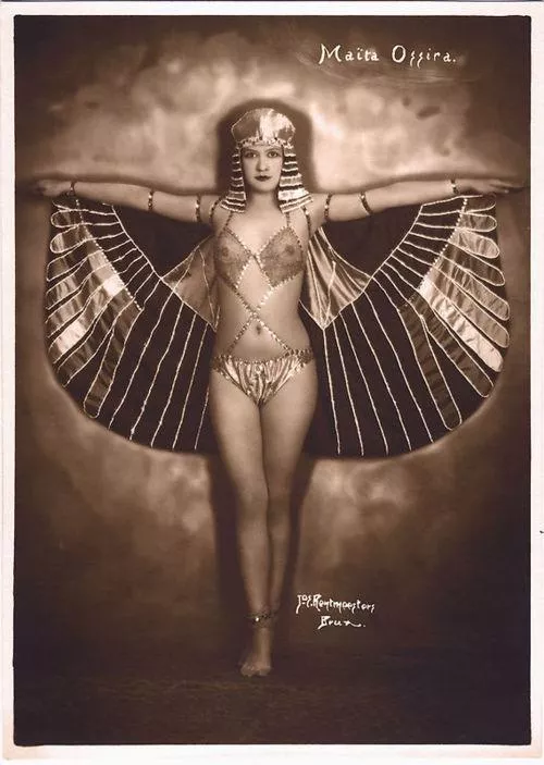 Maira Oggira by Mundane-Employer-719