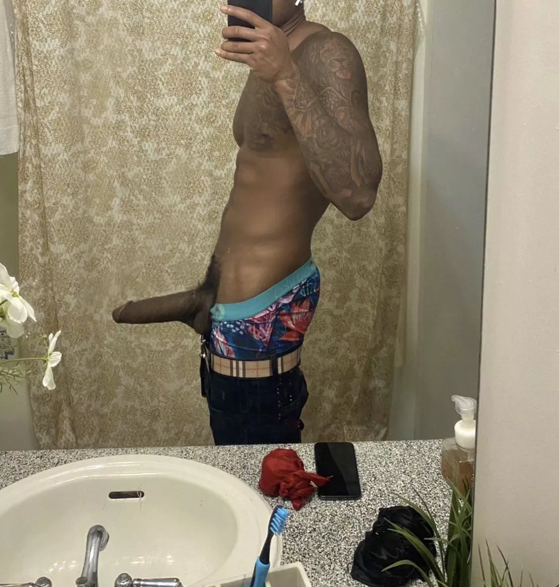 Open up that mouth  posted by bigandheavy000