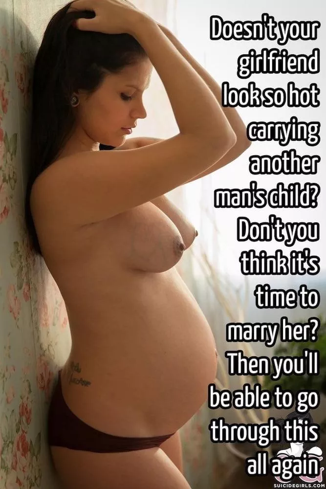 Pregnancy looks good on her  posted by OtakuTastic