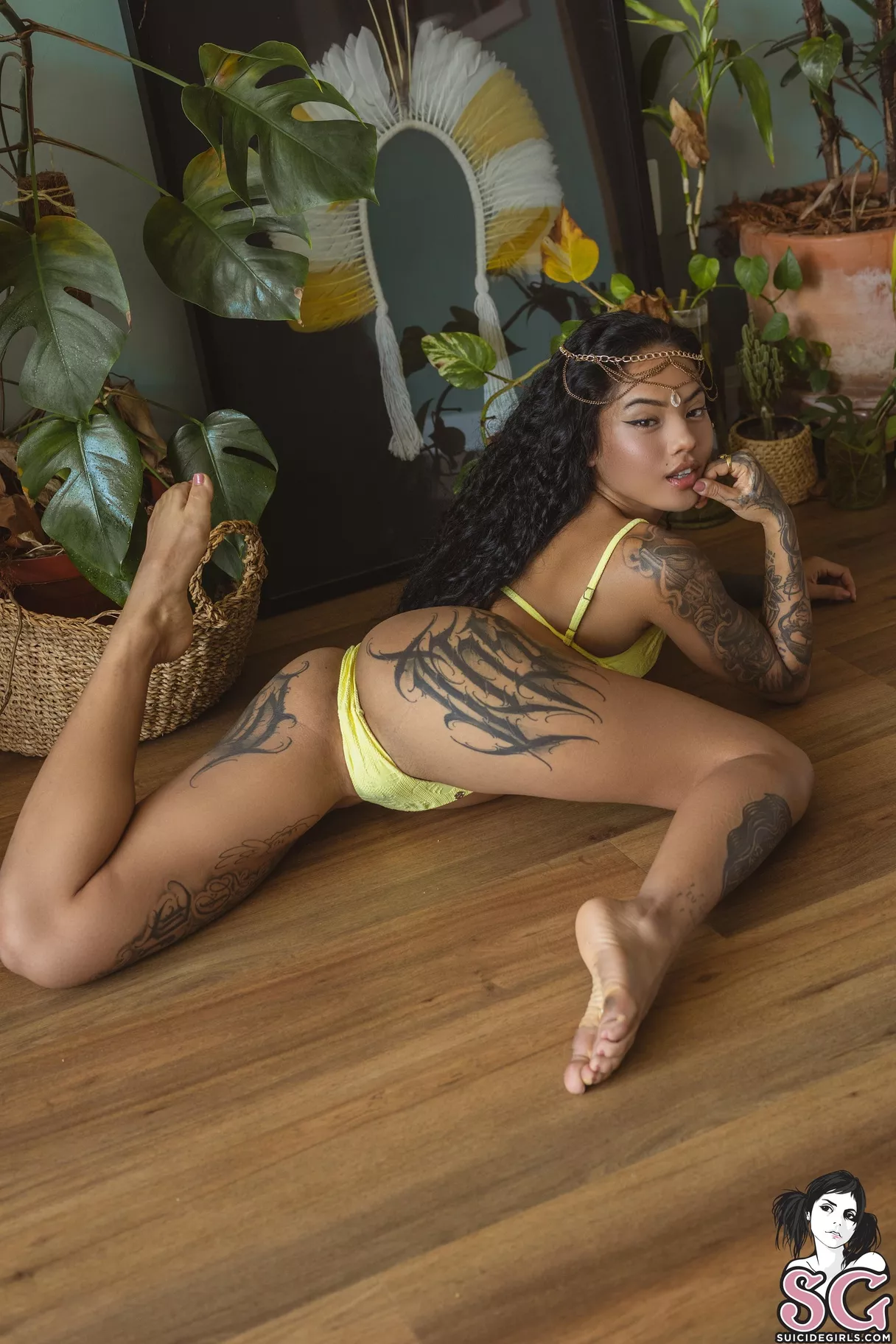 Yellow Is The Warmest Color - Valentinaomi 🎀 posted by SuicideGirls