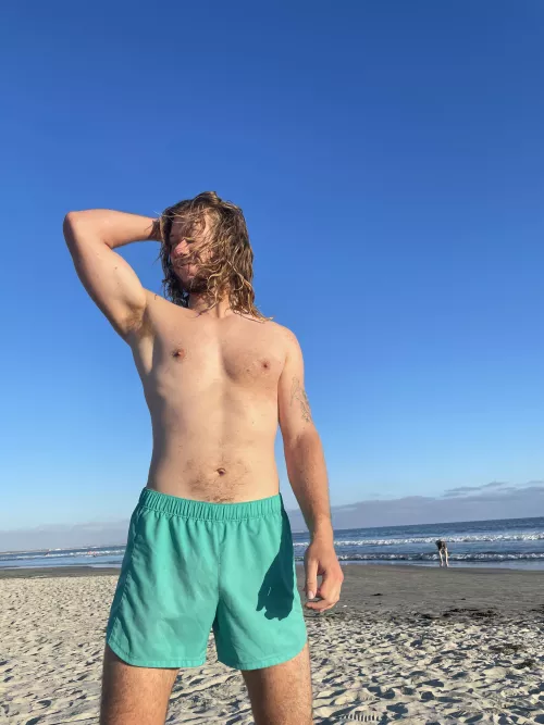 Back to being a sea otter after a few years away! by canyon-canid