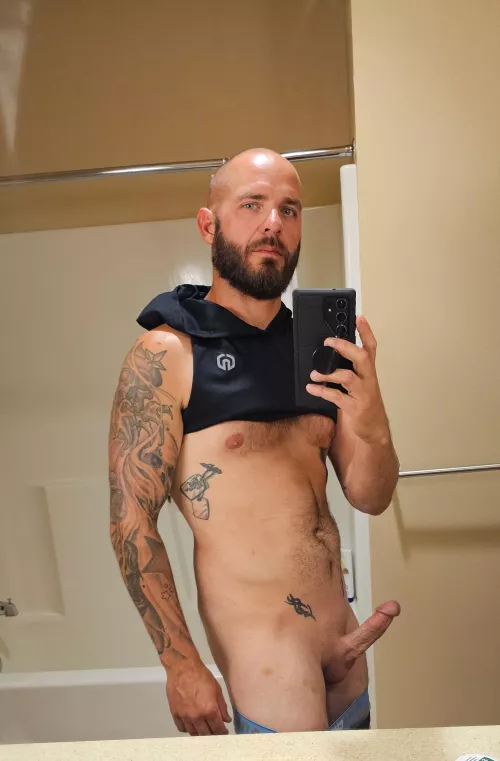 Cum over for a mid day fuck? by Urnextdoorneighbors