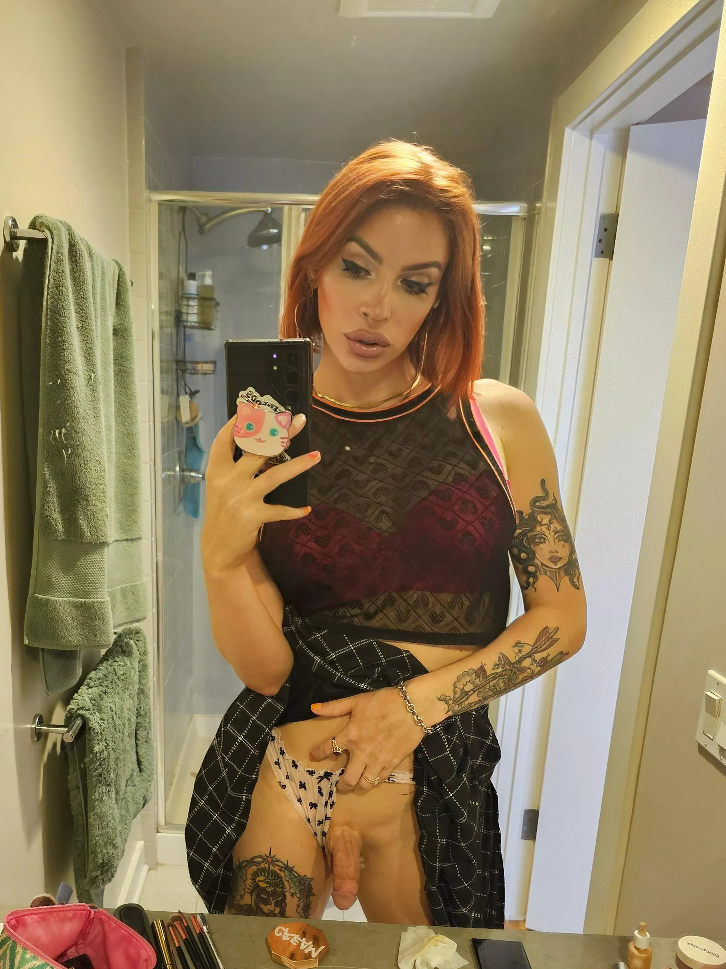 I taste as sweet as honey  posted by JanieBlade