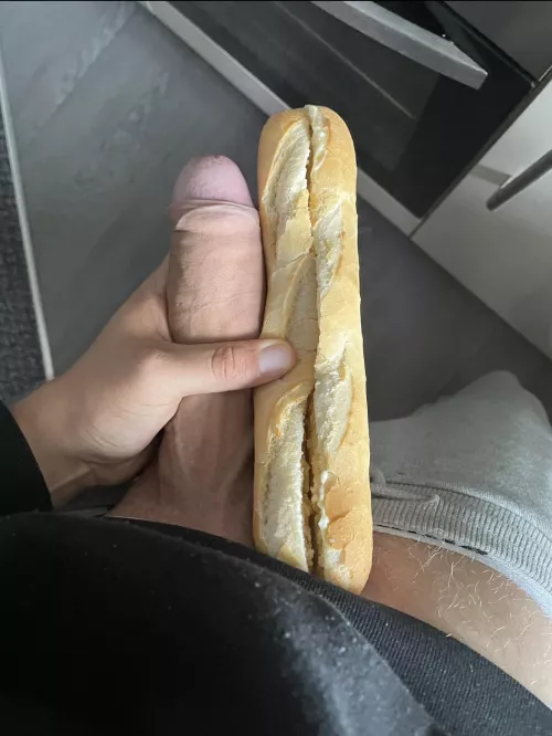 My thick dick 🍆 vs a French baguette 🥖 by Zackaria02