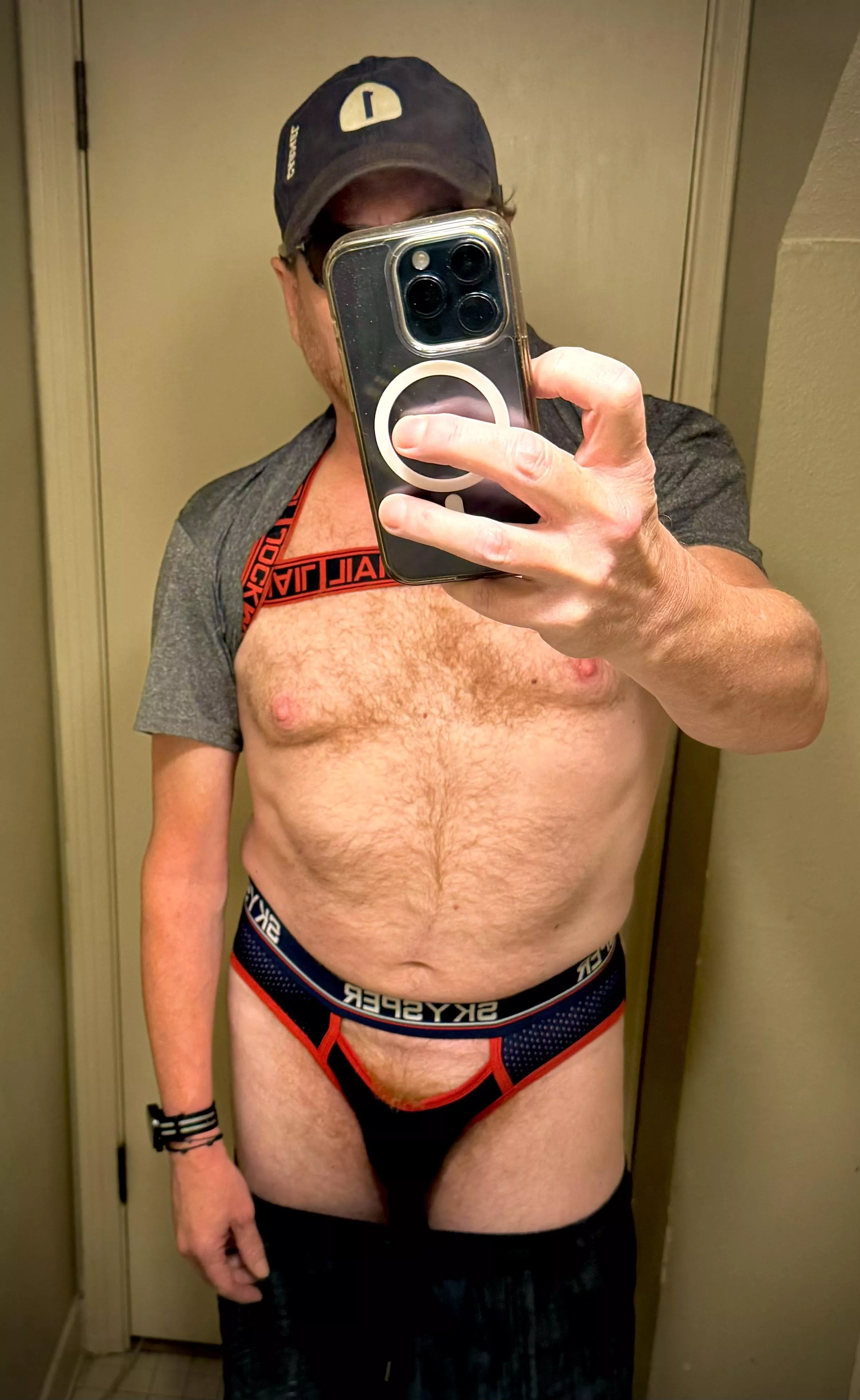 Pink nipples. Ginger pubes.  posted by gingerbunny1