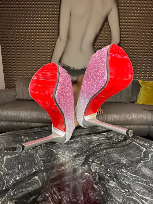 What a fun shoot!!! by highheeledvixen