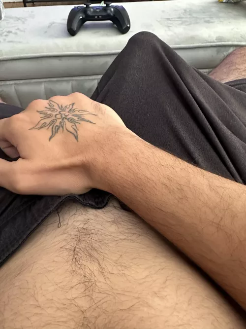 Can’t hide it by In_Too_Deep69