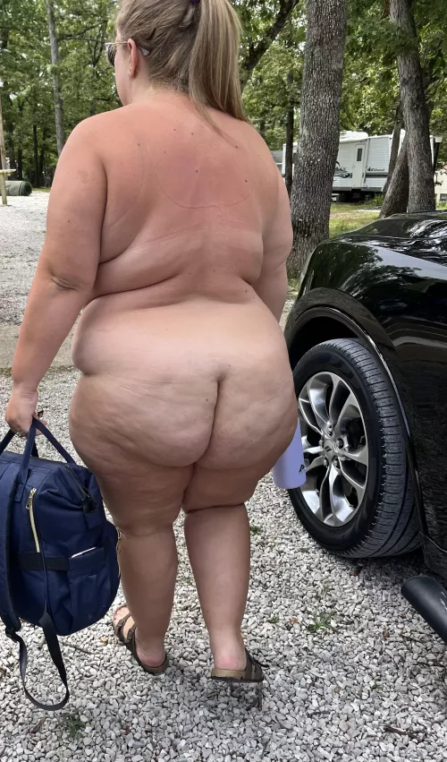 Hello 🍑❤️💕 by Ok-Replacement-3554