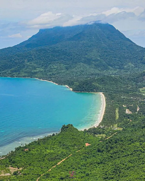 Perfect view for everyone by Kind_Commission1198