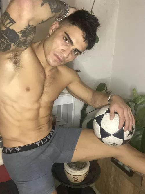  [24] Do you want to feel my soccer abs against your skin?  by OliverKinggxoxo