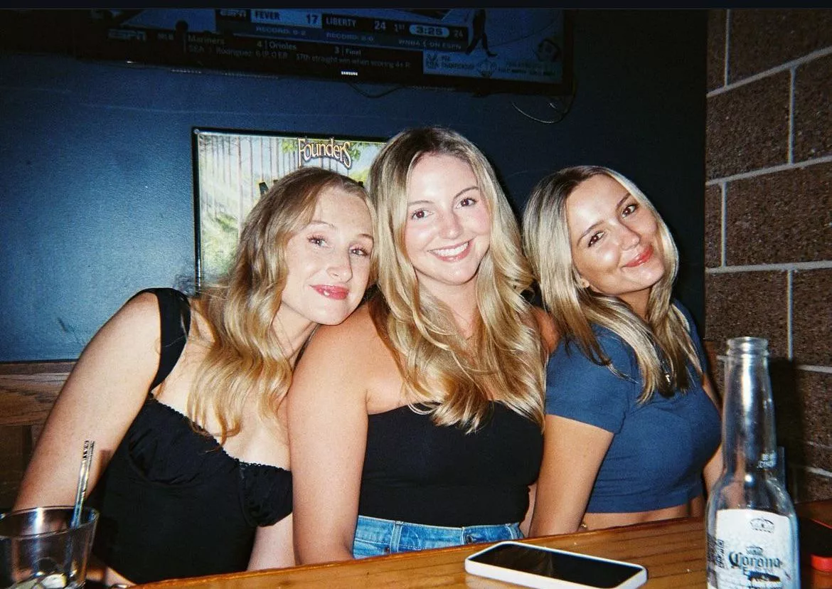 Blondes  posted by legal_closet