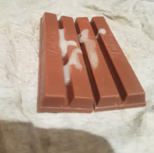 Cum loaded Kit Kat🍫 by Damonready