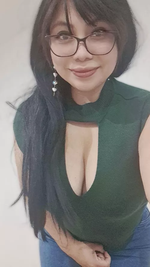 Even Sundays i am going to work (F) by SexyAzucena