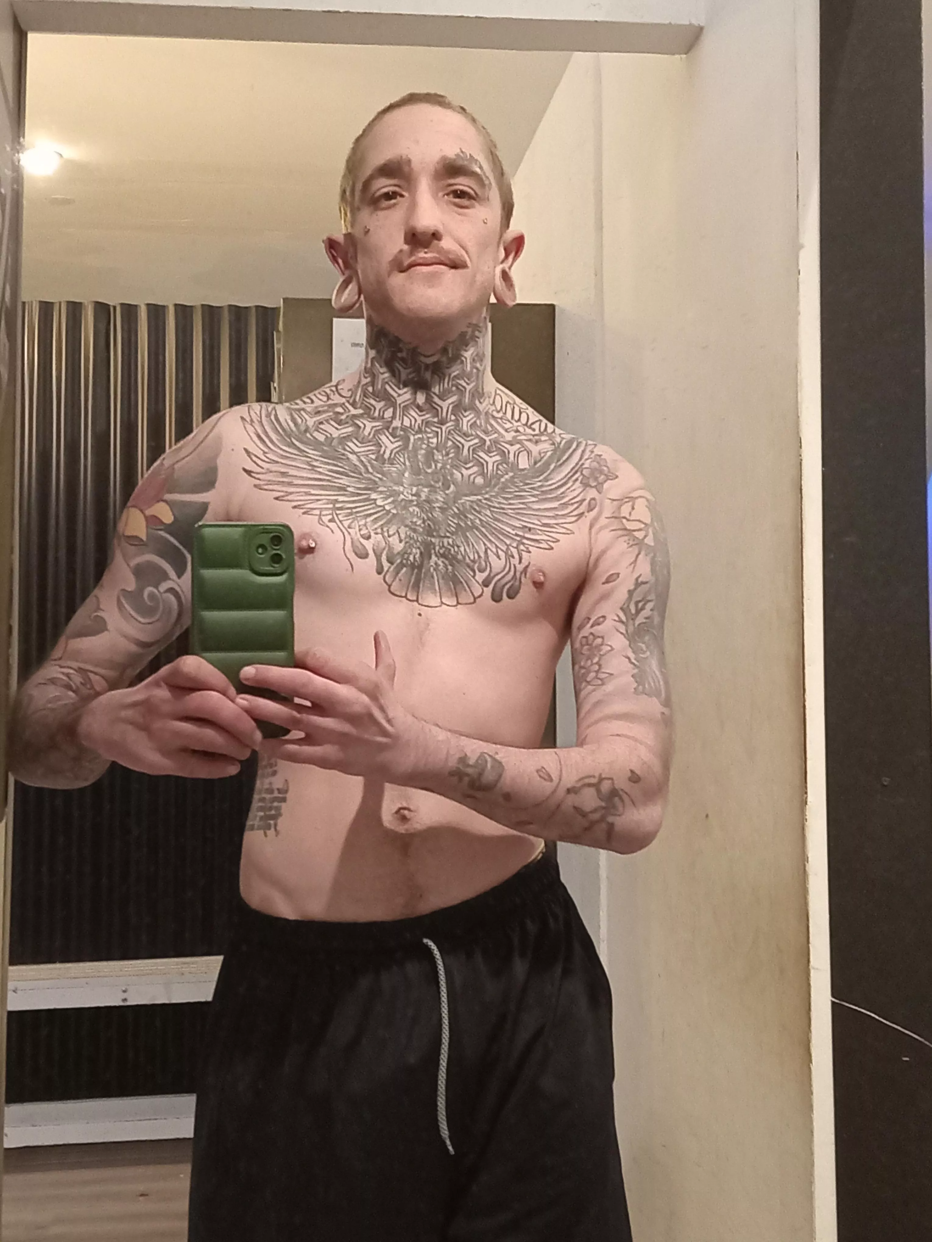 Hello babby!! posted by fnxonly