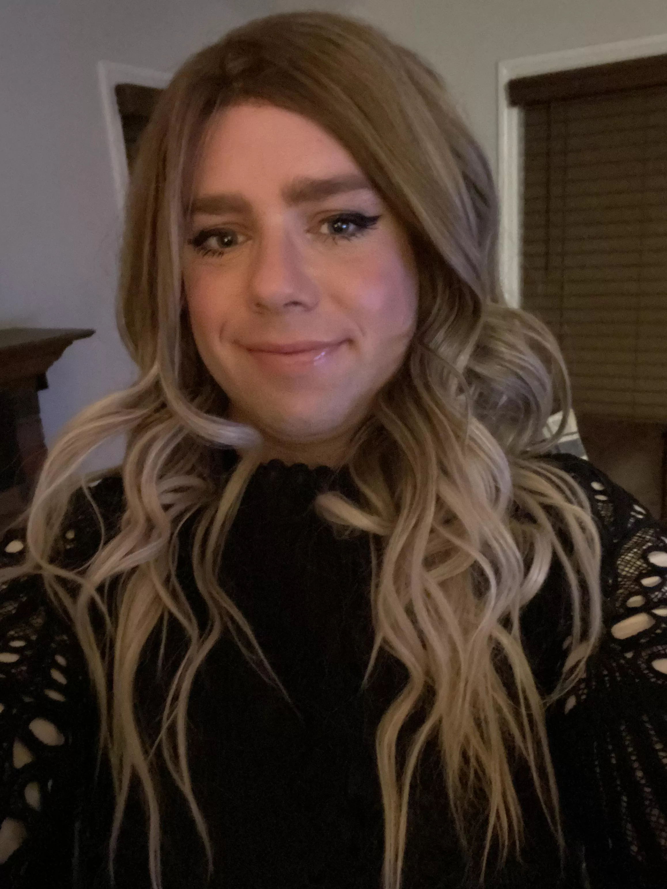 Hey posted by Lilly-Rose2020