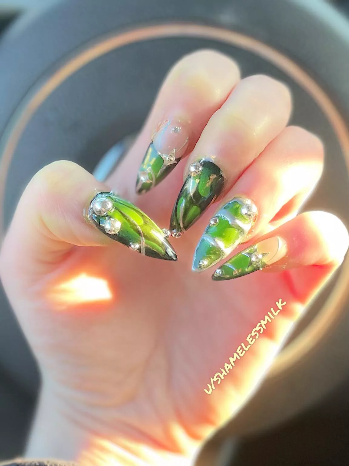 I miss my fresh nails. It’s been awhile. posted by shamelessmilk