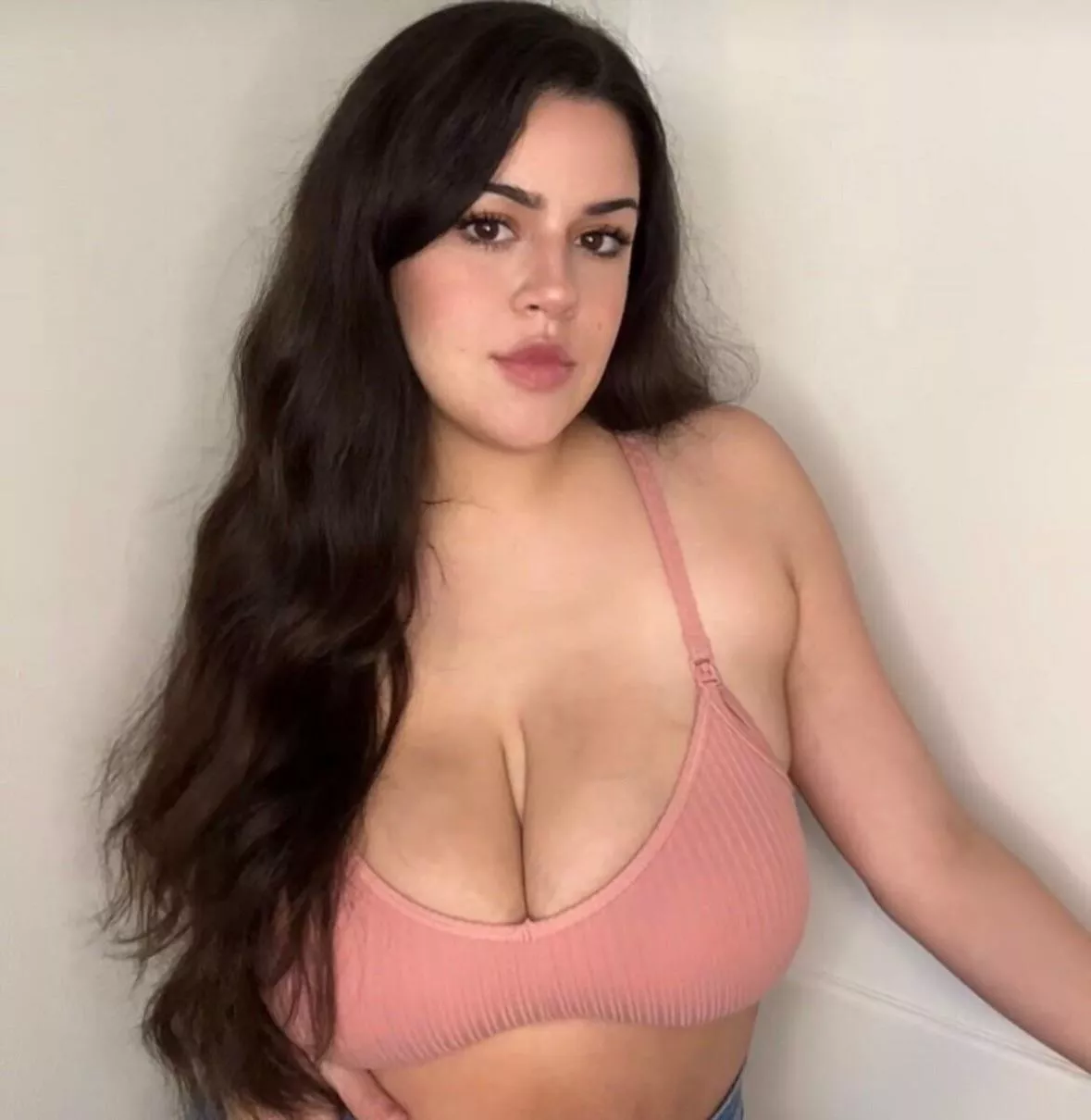 I think these would look much better with your cum all over them. What do you think? posted by Less-Income326