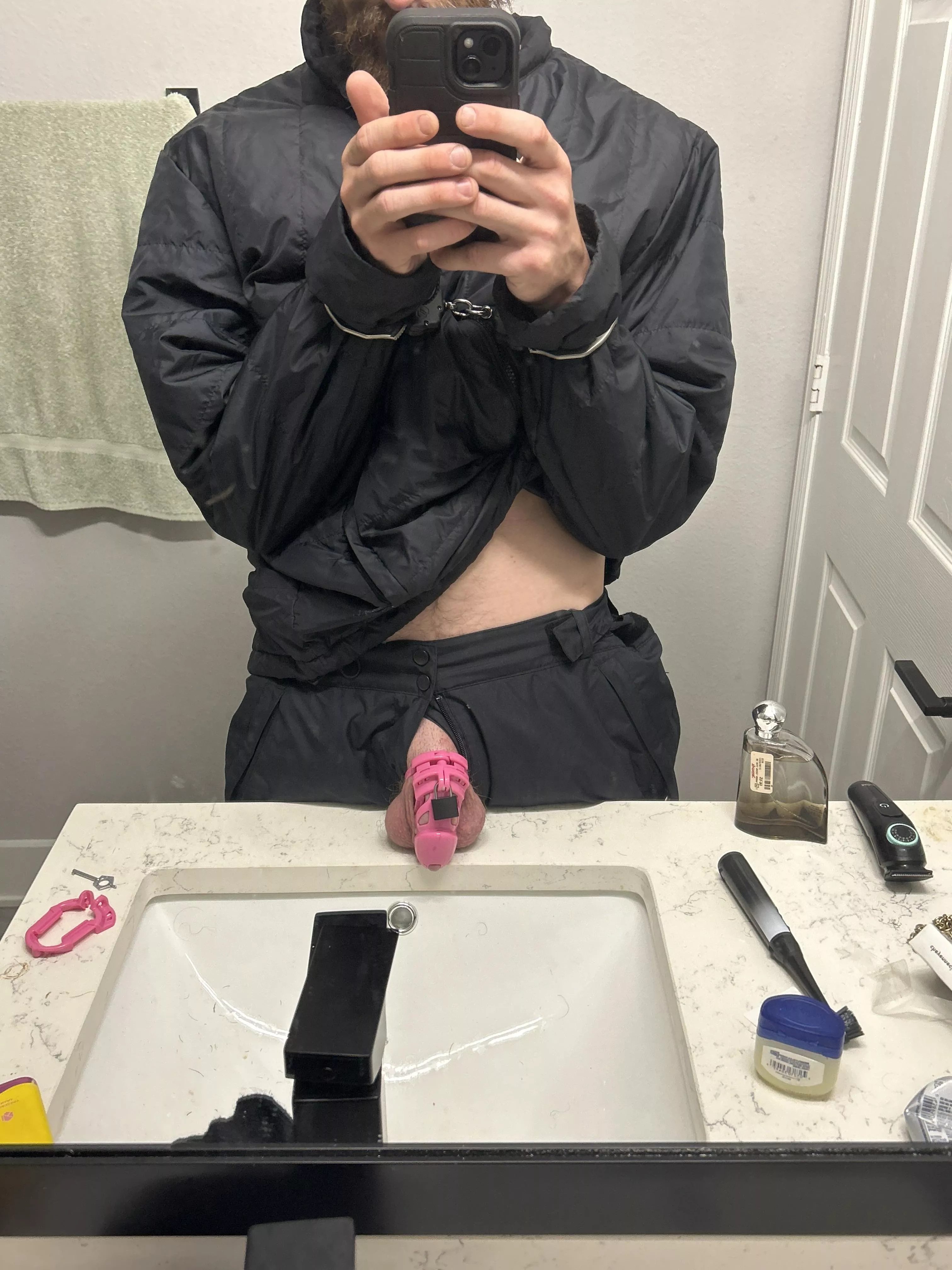 Multiple Vices keeping me secure  posted by LockedRebel893