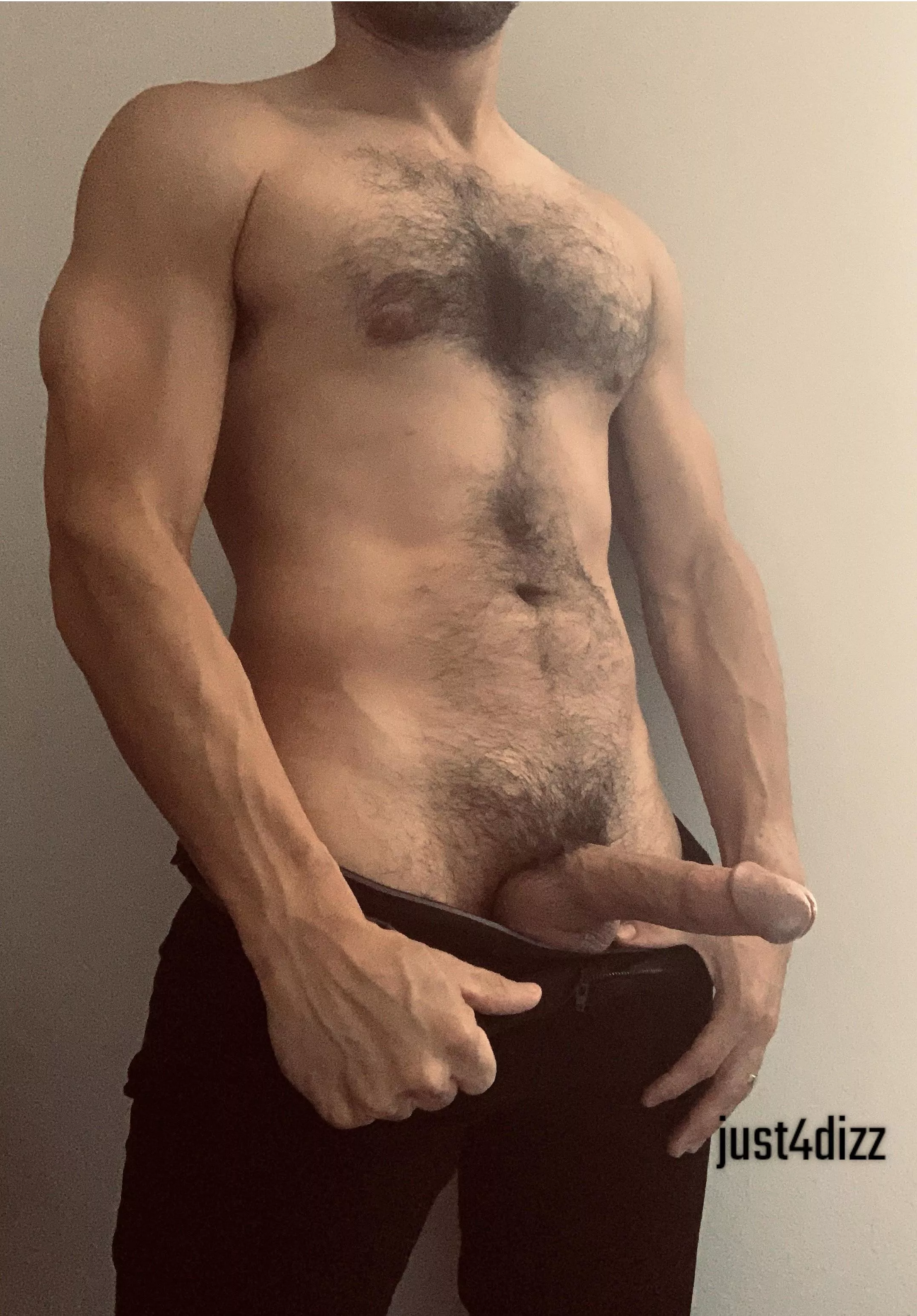 [37] I heard cut cocks are your thing… posted by Just4dizz