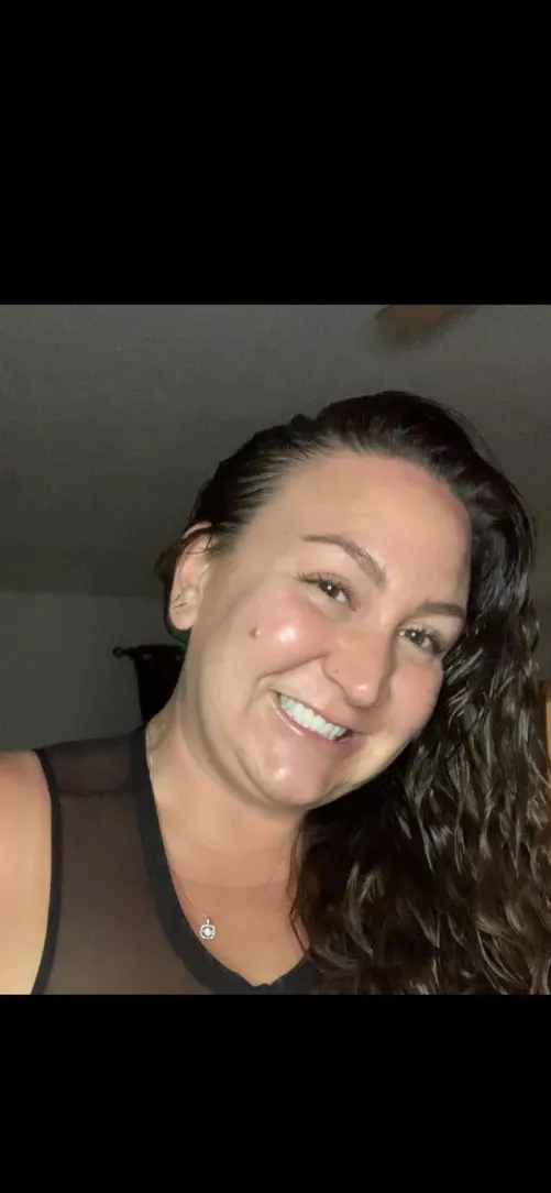 Pretty face  by Millionzofpeaches