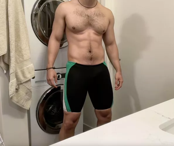 Somehow my highschool swimsuit still fits me (30) by leolyons_94