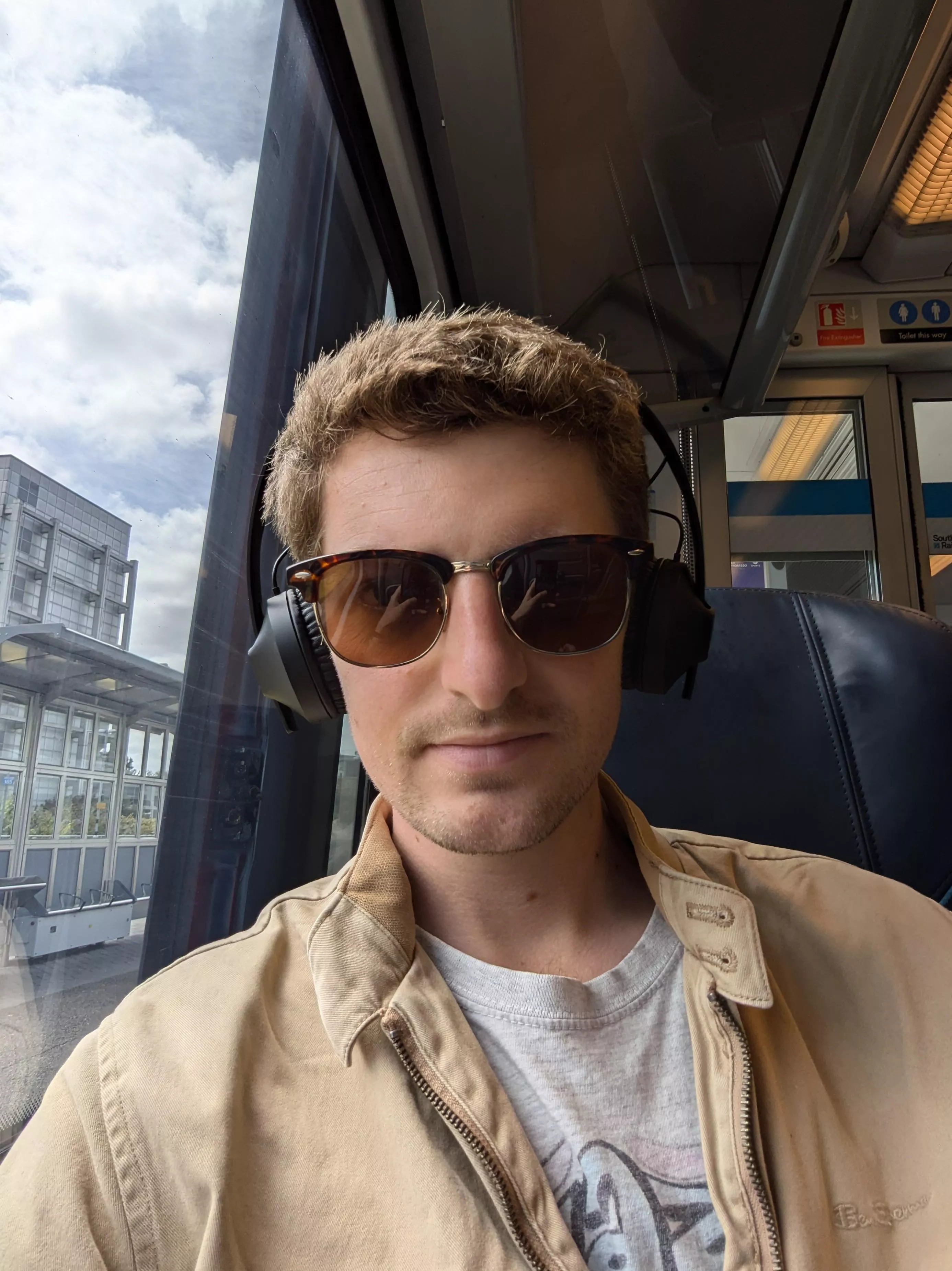 Train in Vain posted by noportraitofme_