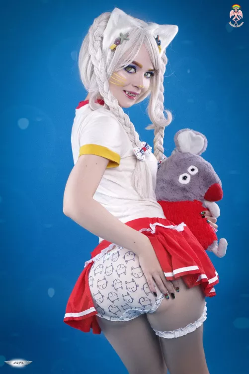 A sweet gift from a little kitten by angelfaith69