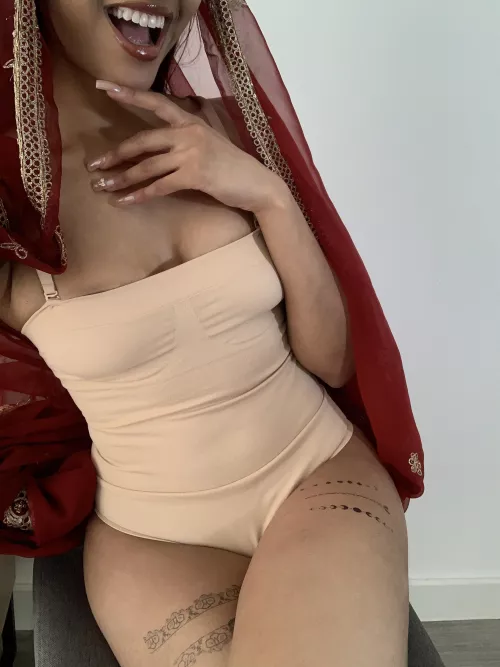 Be honest, am I your type? by theindianvixenn