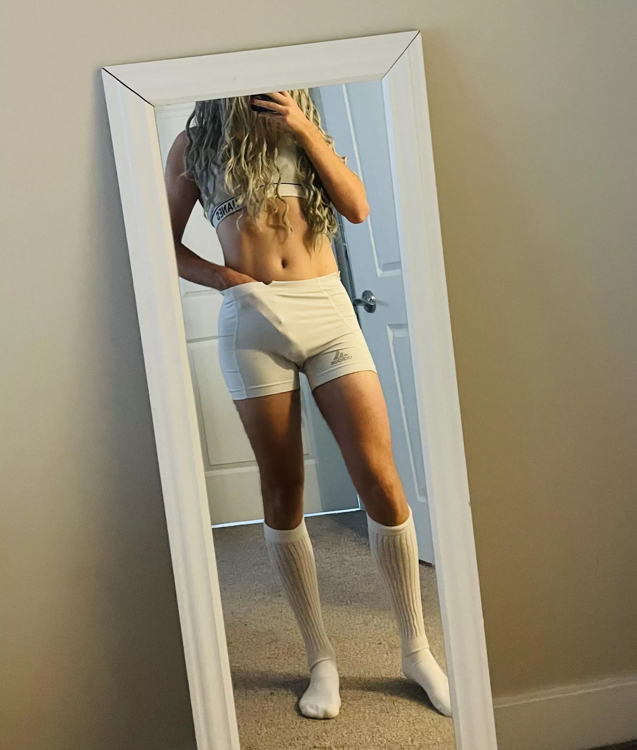 If only I had someone to help me take my pictures posted by electric_nymph_717