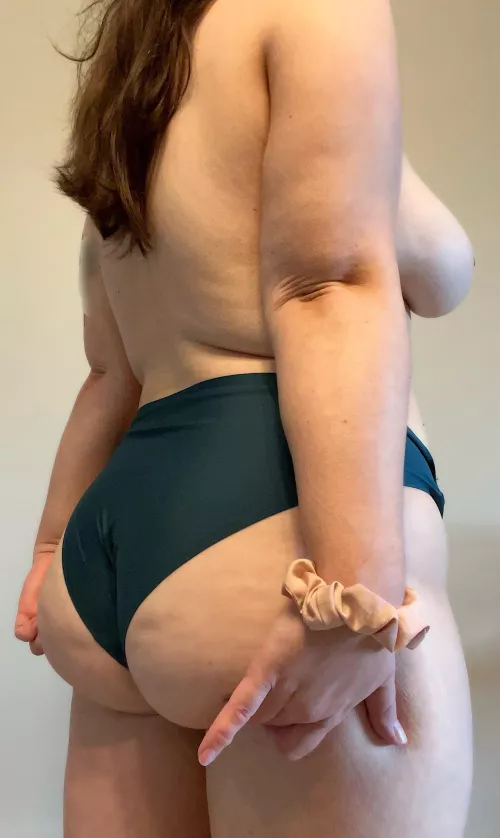 Must be jelly  by tattybojinglejangles