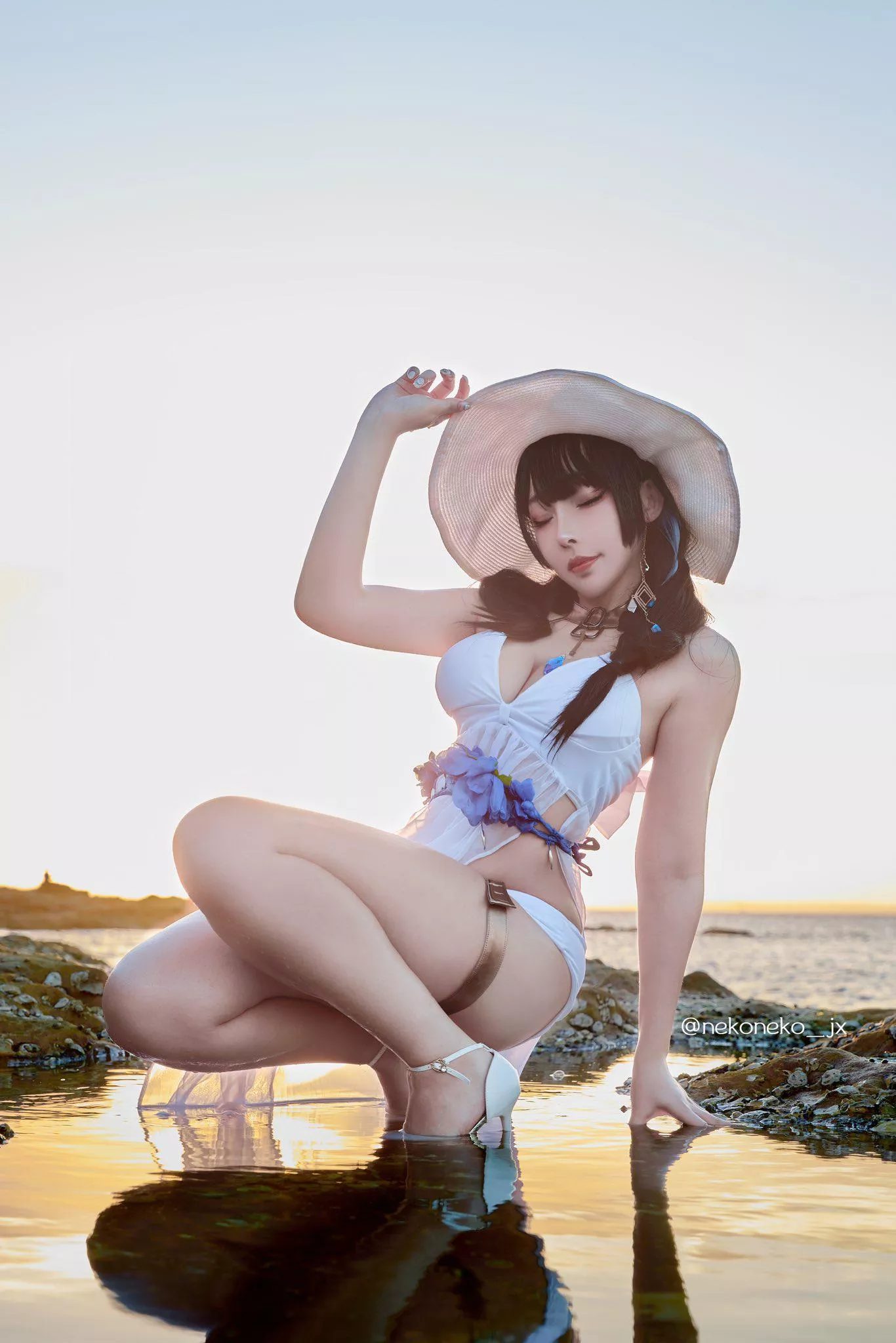 Summer time with Mary cosplay by NekonekoJX [Nikke] posted by Slow-Tale3584