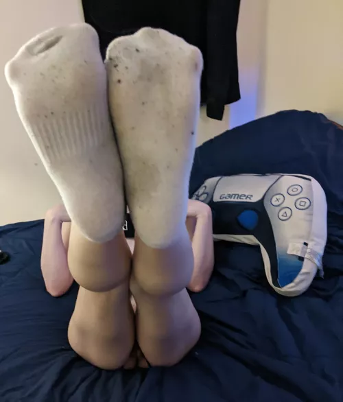 What do you think of gamer girl socks? by Talyafoxx