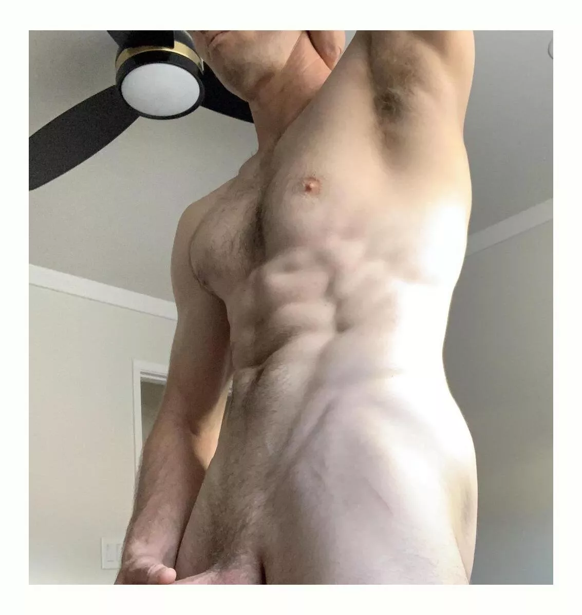 (30) if you behave I’ll send you fhe full picture. posted by SuitableInterest5991