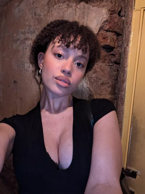 Always prepared for a lunch time quicky by xx-alien