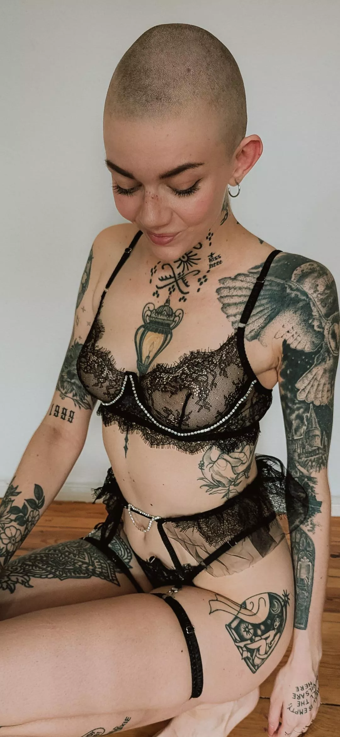 black or colored tattoos?:)  posted by juleamelie99