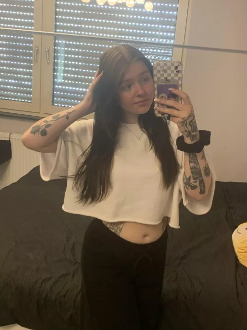 bought a new crop top, do you like it by EmillySellare